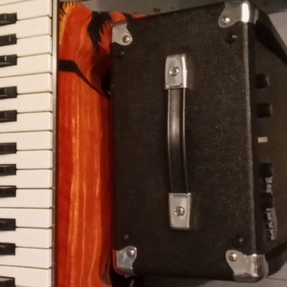 MARLBORO AMP & TECHNICS KEYBOARD - Picture 2 of 4